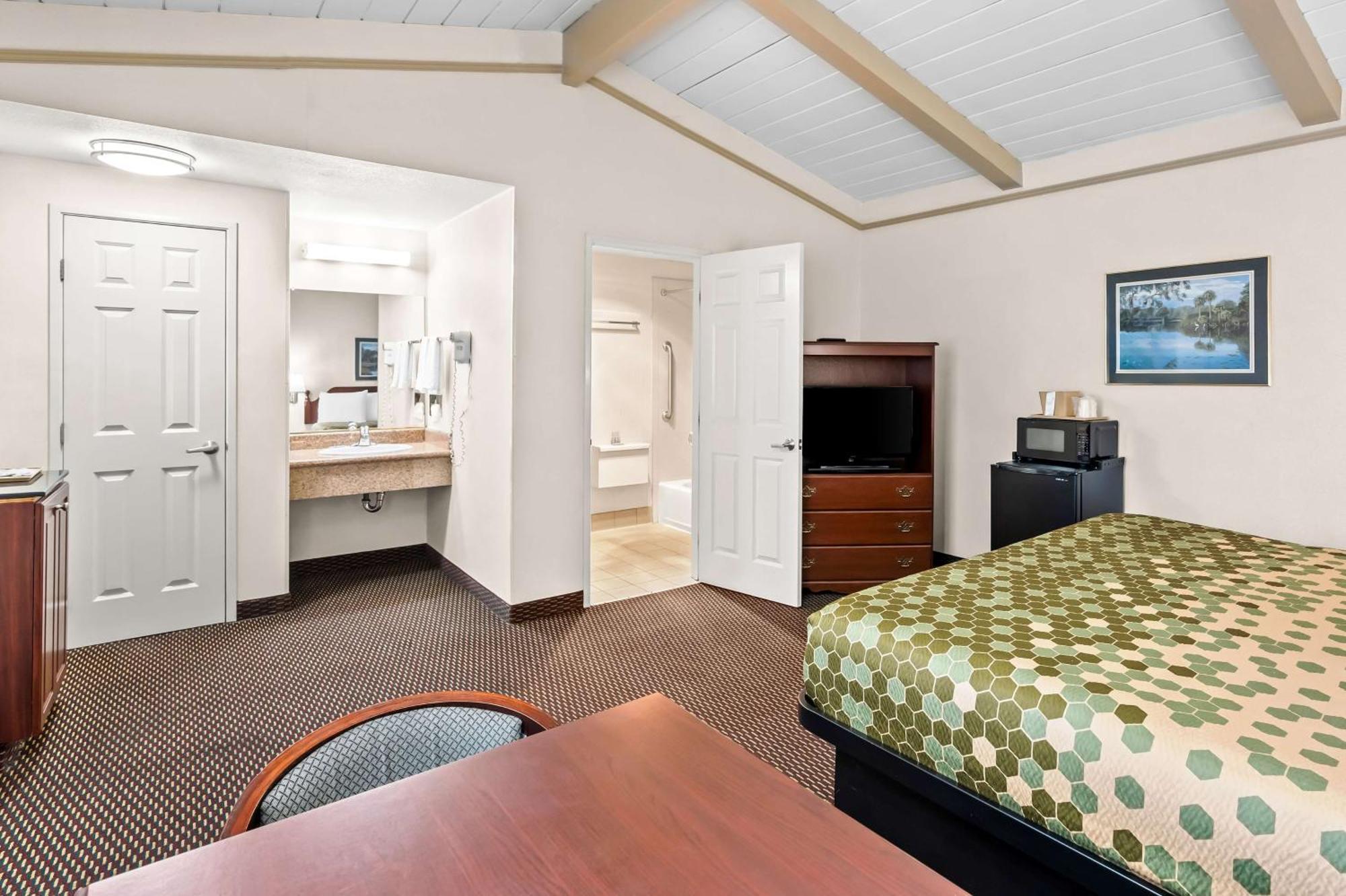 Surestay Hotel By Best Western Castro Valley Exterior photo