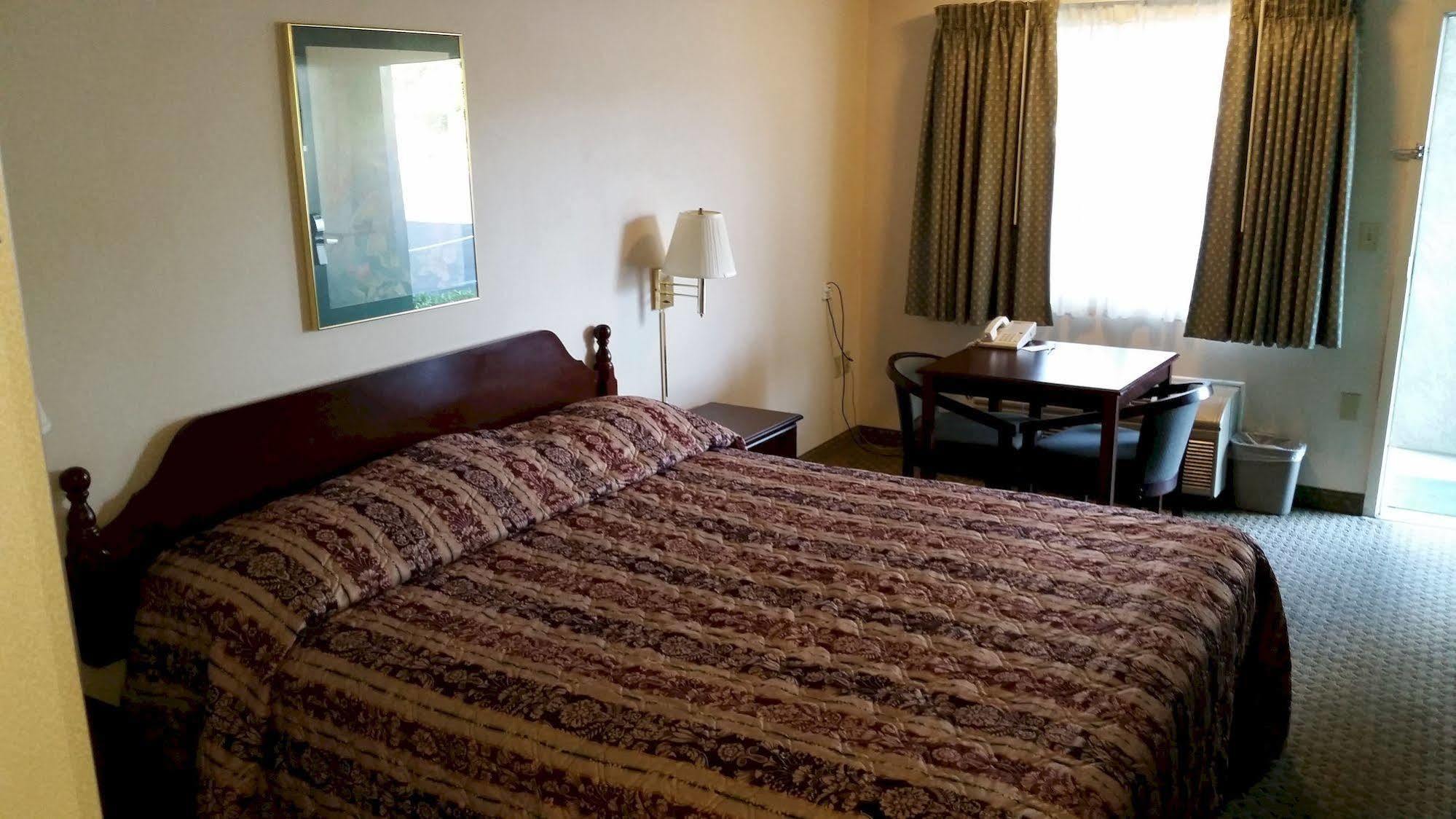 Surestay Hotel By Best Western Castro Valley Exterior photo