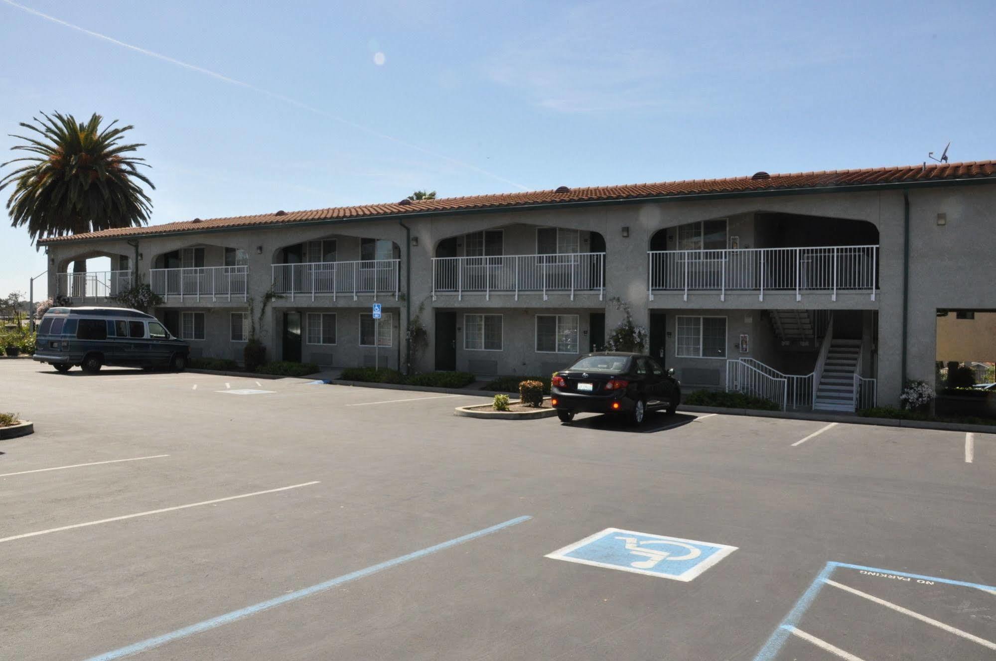 Surestay Hotel By Best Western Castro Valley Exterior photo